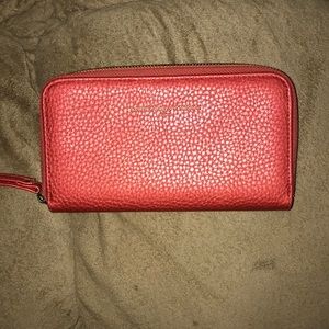 Orange wallet brand name